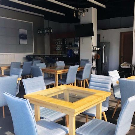 Tely'S Bed & Breakfast Iloilo Powered By Cocotel エクステリア 写真