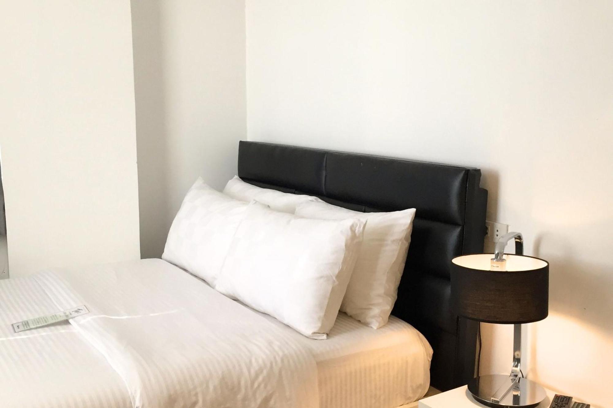 Tely'S Bed & Breakfast Iloilo Powered By Cocotel エクステリア 写真